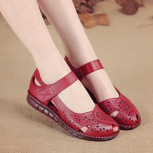 
Mac Jabags real soft leather mother shoes bag toe sandals for women in summer flat sole comfortable soft sole non-slip elderly beef tendon sole middle-aged and elderly women 9905 blue 35