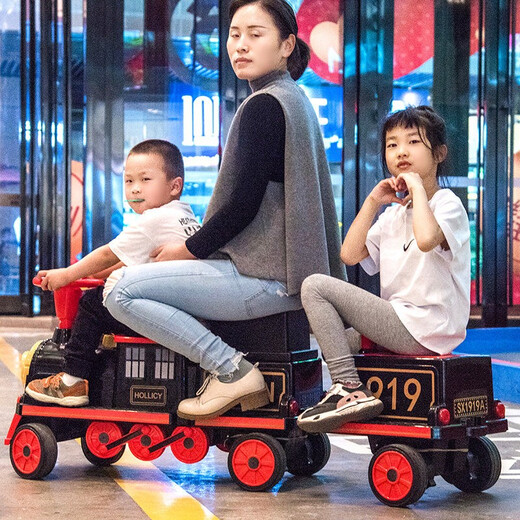 Hand in hand small train children's electric car four-wheel male and female baby stroller children can sit adults and children toy car red and black four-wheel drive + dual battery parent-child car/remote control