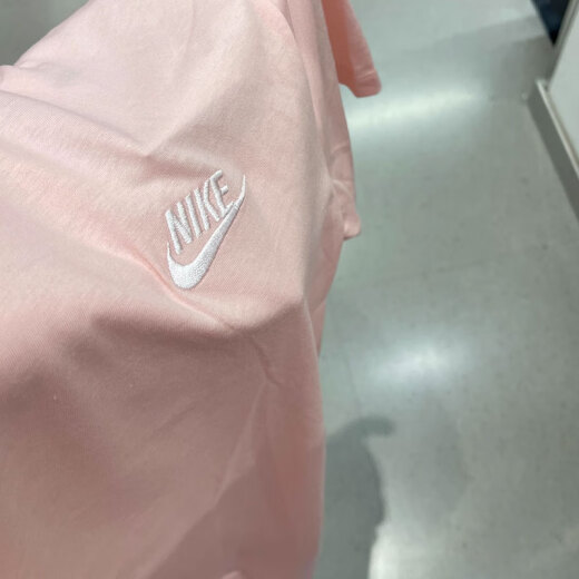 Camiseta de manga corta de Nike (Nike) para hombres 2025 Summer NUEVO ARRILLA SPORT SPORTHE Breatable Camiseta redonda de cuello redondo AR49999-686 Rosa L /175 /Sugerido peso 130-150Jin [Jin equivale a 0.5 kg]