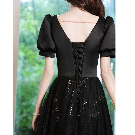 Seidler High-End-Abendkleid Frauen Banketttemperament 2025 Neue trägerlose Feenstudentin Long Style Host Light Luxury Nische schwarz m