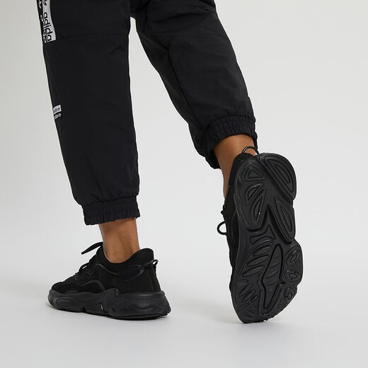 阿迪达斯【滔搏运动】adidas三叶草男鞋女鞋运动休闲鞋OZWEEGO老爹鞋 EE6999 42