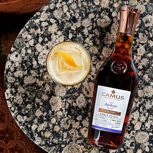 卡慕（CAMUS）经典布特妮干邑白兰地洋酒单一庄园法国原装进口洋酒 1000mL 3瓶(布特妮VSOP)