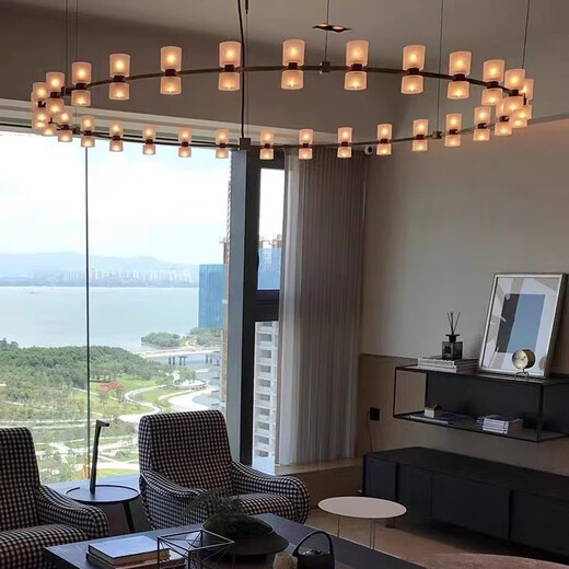 Andro modern simple light luxury chandelier hotel restaurant private room private room western restaurant hotel round table designer lamp diameter 80cm (with light source LED)