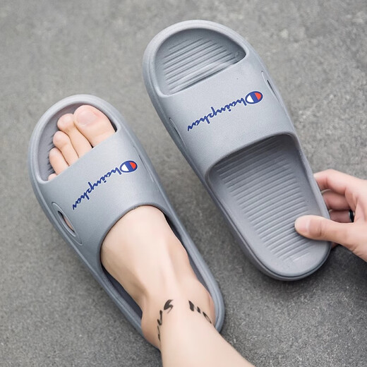 Champion Graffiti Flop Men's Summer Outerwear Youth Trendy Slippers Men's Soft Sole Non-Slip Indoor Home Black 40 Standard Sports Code