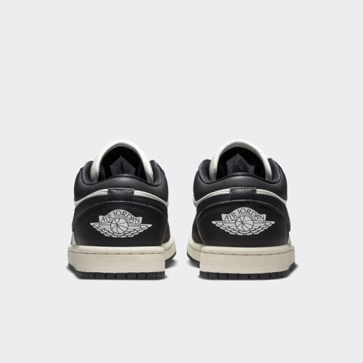 耐克Air Jordan 1 Low SE 黑白熊猫 女子低帮复古篮球鞋 FB9893-101 FB9893-101 41