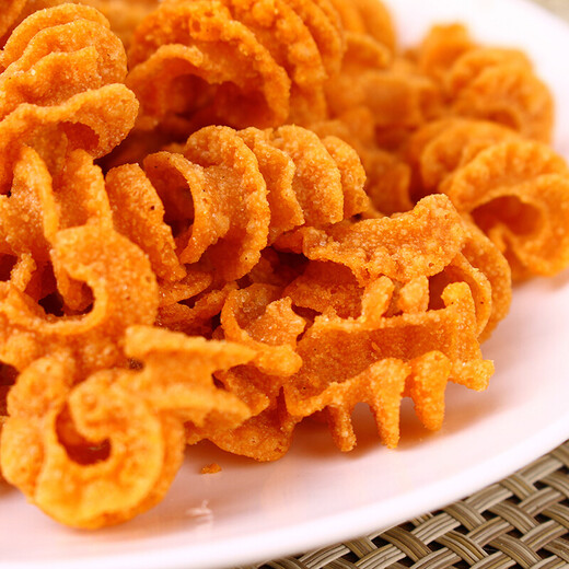 Dog Yaer Pizza Roll Pot Barbecue Flavor 1.2Jin[Jin equals 0.5 kg] 20g*30 bags Casual snacks Octopus baking Puffed food