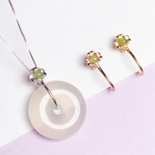 The same style as Fat Donglai, focusing on quality, 18k gold universal buckle, 925 silver pendant buckle Buddha Jadeite pendant, white gold