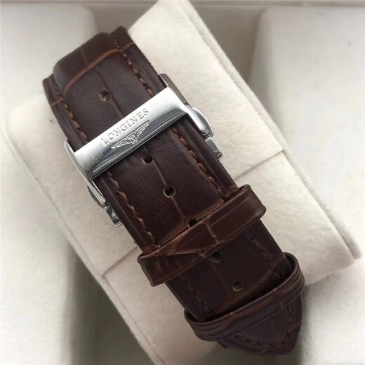 [Second-main 95 NOUVEAU] LONGINES FAMOING CRAFT Series 2.693.4.78.3 Montre de montre mécanique automatique pour hommes Watch célèbre de luxe 44 mm (pas d'attachement)