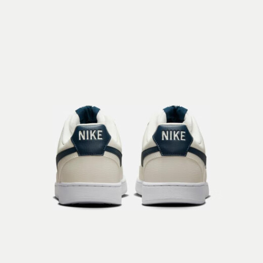 Nike (Nike) Herrenschuhe 2025 Neuer Sommer Court Low Top Sports Schuhe Weiße Luftwaffe Nr. 1 Einfache Freizeitschuhe HQ4867-101 Segel Weiß/Ortel Deep Sea Blue 41