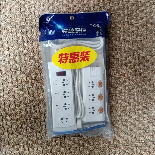 Breakthrough socket breakthrough socket terminal board plug-in sub-control switch overload protection lightning protection anti-surge plug board unpackaged six-position lightning protection independent switch British standard plug