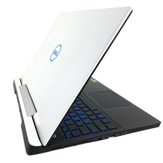 Dell Dell Game Serie G15 Second-Hand-Laptop 15,6-Zoll-E-Sport-Bildschirm mit hohem Flash-E-Sport 3060 Hühnchen-Ess-Gaming-Pad 95 Neue i7-7700H GTX1050 TONGHOUM MODEL 16G MEOT 500G MACHINERY + 256 G SODE STADE