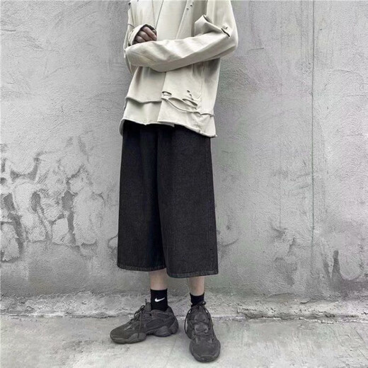 Nanyuqiu (Nanyuqiu) Pantalones cortados de verano pantalones pantalones de verano para hombres Pantos adolescentes Pantalones recortados Estudiante Estilo Corea Tendencia suelta Harun Black TC675 M