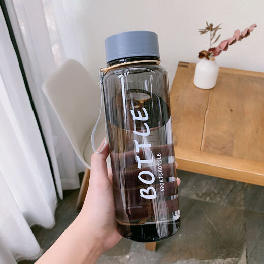 Meng Kuan plastic water cup large capacity sports male and female students anti-fall and heat-resistant summer portable tea cup with filter kettle NK-9573 black 1000ml cup