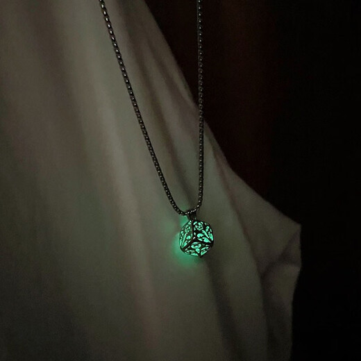 QMXD luminous necklace men's trendy hip-hop tree of life pendant student titanium steel chain versatile necklace men's sweater chain