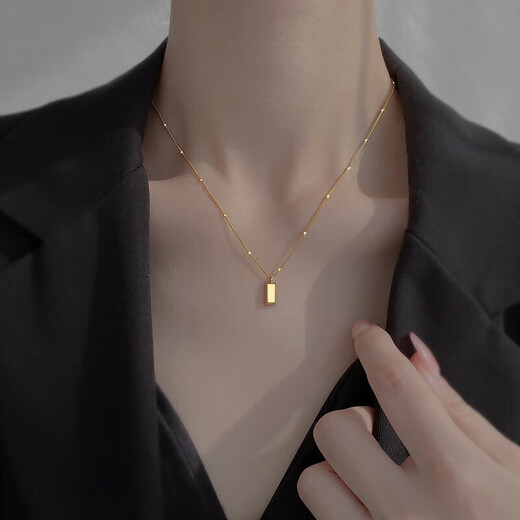 Crystal silver small gold brick necklace women's clavicle chain light luxury niche high-end pendant practical 925 silver jewelry birthday gift
