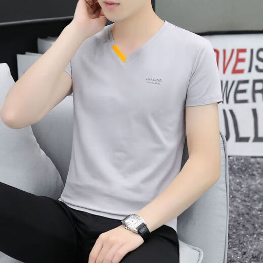 Dirección simple de verano Camiseta de manga corta de manga corta para la juventud de hombres.