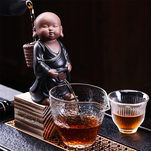 Fantasy creative purple sand tea pet ornaments tea leak filter tea filter kung fu tea set tea ceremony accessories spray water pee childish tea pet red colored sand pottery filter set ornament + fair cup