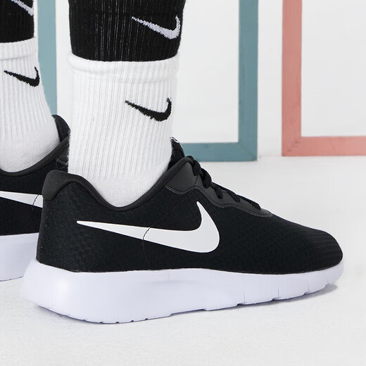 Nike (NIKE) official website ship shop women's shoes running shoes, autumn new couple's walking shoes shock-cushioned wear-resistant breathable sports shoes, new and old style mixed hair/black and white classic TANJUN/small 37.5