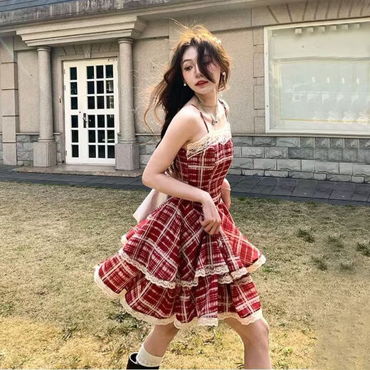Xuan Fanduo Femme Étudiant des vêtements d'hiver Vêtements d'hiver Suit de Noël Suisse de Noël entier Robe de tempérament rouge Nouvel An Sweater de Croix-Rouge + Jupe à croustille rouge 6627 S Recommandé 70-85 Jin [Jin est égal à 0,5 kg]