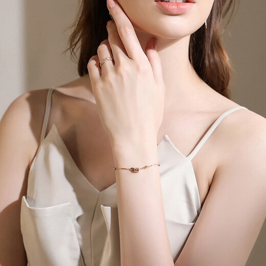 Shanguan Light Luxury Small Waist Bracelet Women's Clothing Brand Jewelry for Girlfriend and Wife Valentine's Day and Chinese Valentine's Day Birthday Gift