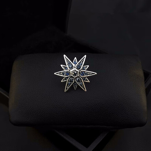 Timo collar pin anti-exposure buckle full of diamond six-pointed star men's brooch shirt collar pin personalized suit badge simple corsage ancient silver B00-204