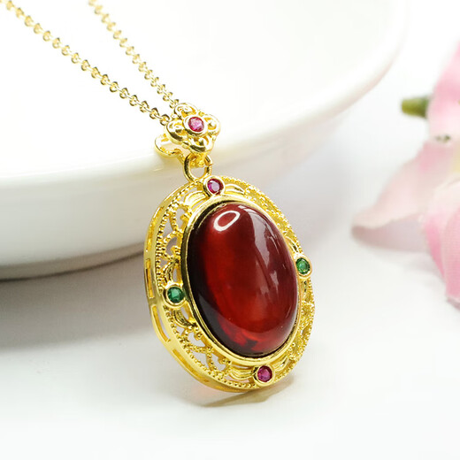 Qichangtang original mine amber pendant, water purification blood amber rose flower necklace, jewelry pendant, Valentine's Day gift for mom and wife, blood amber retro style pendant (with silver chain)