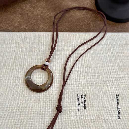 Morning Star New Chinese Style Geometric Ring Pendant Long Necklace Women's Versatile High-end Halter Neck Sweater Chain Clavicle Chain Accessories Algae Green Ring Necklace