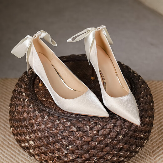 
Dofinison French high heels for women's satin thin heel pointed toe wedding shoes with pearl bows and elegant spring and autumn shoes high heels [Champagne color 7cm-38]