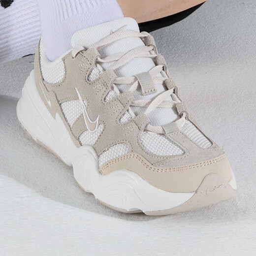 耐克（NIKE）女鞋 夏季新款时尚潮流运动鞋舒适耐磨通勤休闲鞋轻便跑步鞋 DR9761-002/ECH HERA/幻影灰白 35.5