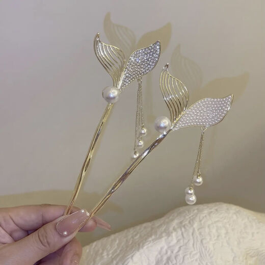 Meng Junchen mermaid tail hairpin modern simple rhinestone imitation pearl tassel hairpin hairpin step rocking back head hairpin pearl fishtail hairpin