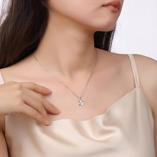RHM platinum necklace women's four-leaf clover platinum pendant high-end clavicle chain birthday and Valentine's Day gift for girlfriend Platinum four-leaf clover pendant + platinum chain + certificate