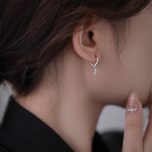 Senqi 925 silver earrings for women, sweet temperament earrings, niche design, light luxury, high-end earrings, earrings, gift for girlfriend E3110 four-leaf flower earrings pair, 925 silver
