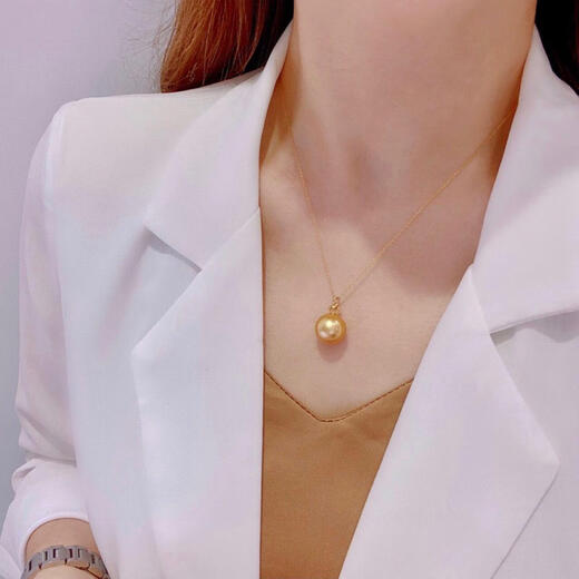 Huobei G1811-12mm Seawater South Sea Gold Bead Necklace Rich Gold Espresso Crown Pendant Necklace Light Luxury 11-12mm