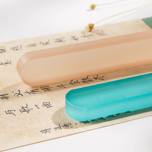 Yushui Lake Crystal Paperweight Ruler Children's Calligraphy Glaze Brush Paperweight Ruler Stone Chinese Painting Paper Press Special Creative Transparent Paper Weight Paper Press Press Strip Paper Weight Ornament Single Pack
