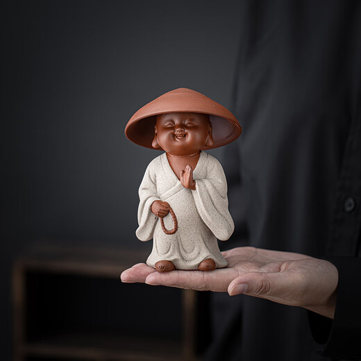 Yuxuan Creative Walker Little Monk Zisha Tea Pet Tea Leaky Tea Filter Tea Set Creative All-Porcelain Filter Ornament XWH-Walker Little Monk Gray Clothes