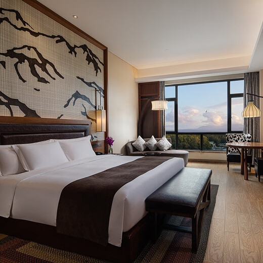 Crowne Plaza Changbaishan Hot Spring December 10th - December 14th Standard Room with Garden View/Queen Bed