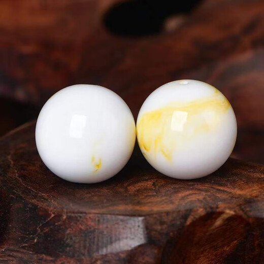 Fat Donglai's same beeswax single bead, natural raw mineral, unoptimized white flower honey, white round beads, amber gold porcelain white loose beads, 6MM carefully selected each bead
