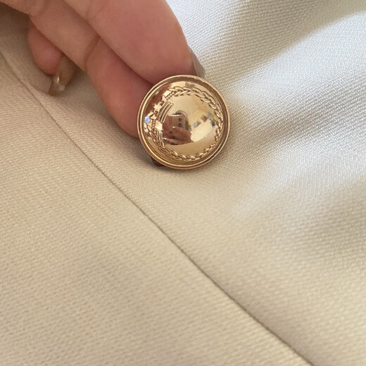 (Available for wholesale) Gilt flower dots, ladylike style, exquisite thin thick coat, hand-stitched buttons, placket, cuff buttons, metal buttons, bright gold, 20mm, 6 pcs