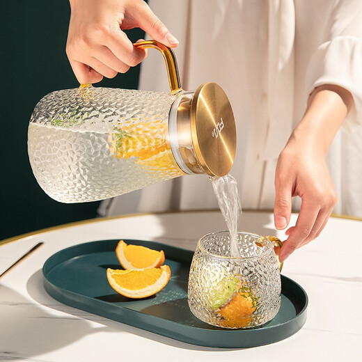 Fuguang glass cold kettle, household heat-resistant high-temperature large-capacity tea kettle, cold boiled water cup, family set, kettle 2200ml + water cups (6 pieces) + shelf + plate