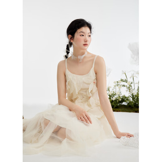 Zihan (ZIHAN) Zihan three-dimensional floral suspender mesh skirt suit for women summer forest style sweet style two-piece set Mijin M