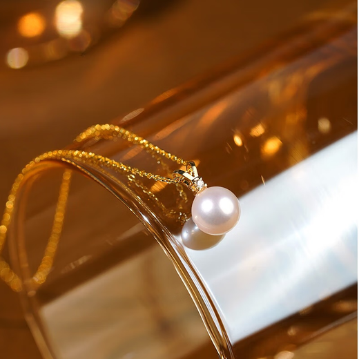 Guran Nanyang Gold Pearl Pendant 11-12mm 18K Gold Seawater V-shaped Diamond Light Luxury Design Necklace Young Women Nanyang Gold Pearl 11-12mm +925 Silver Chain