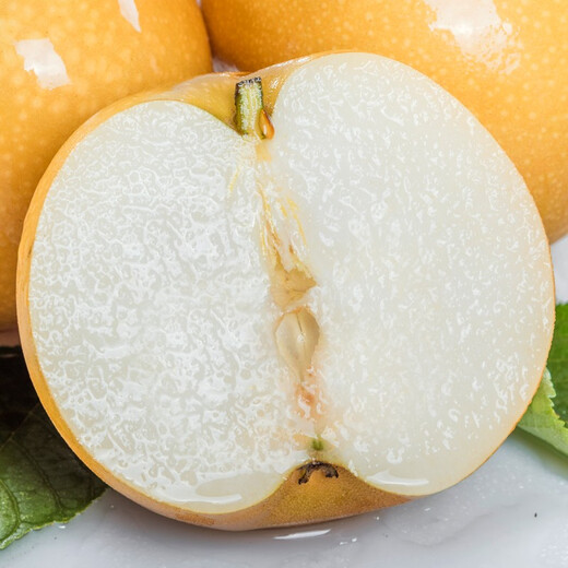 Beijing fresh green earth Laiyang old tree Qiuyue pear 6Jin Jin is equal to 0.5kg 6 pieces high-quality large fruit fruit gift box