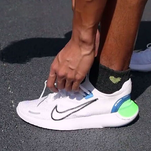 
Nike (NIKE) men's shoes 2025 new summer FREE RN FK barefoot sports shoes cushioning running shoes breathable casual shoes FB1276-104 white black blue green 40
