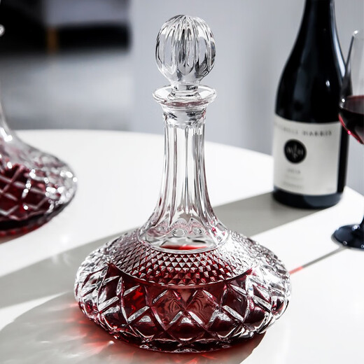 DWIGHT (DWIGHT) high-end light luxury crystal glass red wine decanter household with lid wine quick wine divider pouring wine bottle wine set Brilliant model with lid decanter 1.2L + gift box