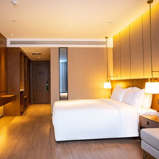 Tonghua Wanfeng Holiday Hotel December 8th, December 9th Deluxe large/double (including ski equipment)