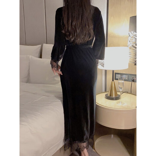 猫人女生睡衣冬天性感性感睡衣女士秋金丝绒长款睡裙睡袍两件套法式蕾 3878吊带裙 中式盘扣配胸垫 L 165120斤内
