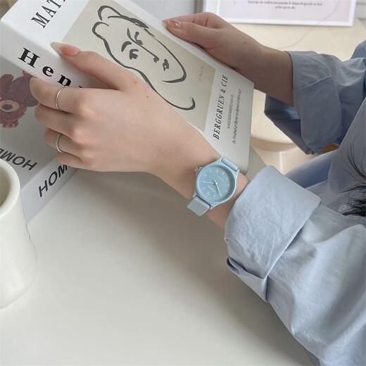 Prüfung Watch für weibliche Junior- und Senioren -Schüler mit hohem Erscheinungsbild und einfacher Ins -Stil für Mädchen Jugendcampus weiße Quarz Uhr 5010 Butterfly Black Gürtel, Wachkiste + Ersatzbatterie