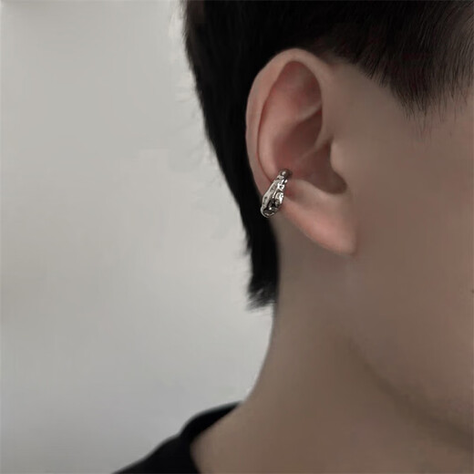 Daiyan pierced ear clip niche design ear buckle men's ear bone clip fake earrings earrings men's fake ear studs high-end earrings men's ear bone clip main picture 4-piece set