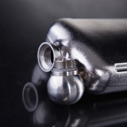 TAIC Titanium pure titanium round flat flask with sleeve mini portable Father's Day gift Monet Haoyue Silver 226ml