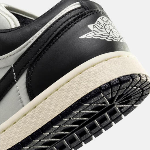 Nike Air Jordan 1 Low Frauen AJ1 Schwarz-Weiß-Panda-Stoßdämpfer Anti-Rutsch-Low Top Retro Sports Casual Shoes FB9893-101 36.5